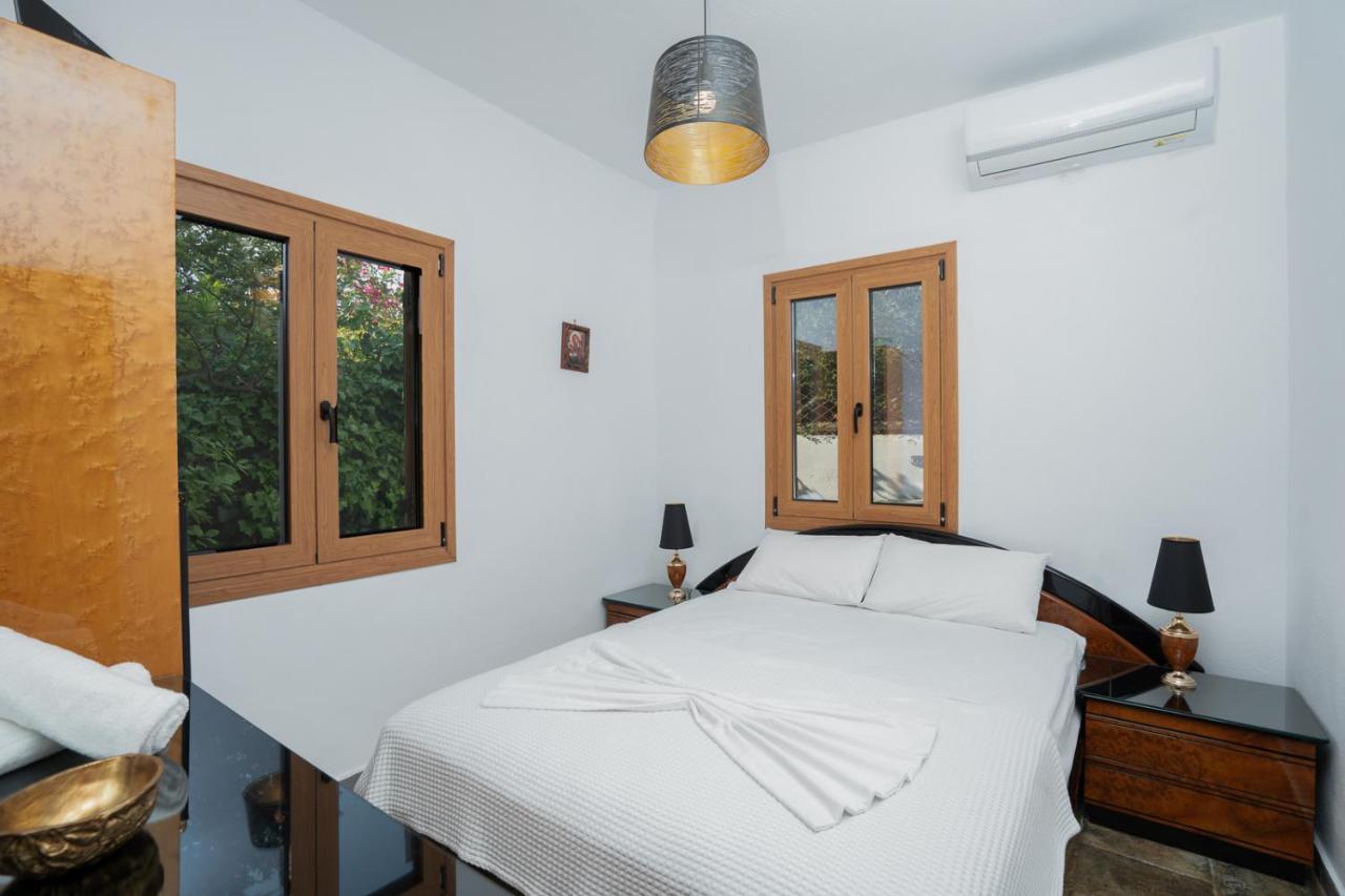 Villa Beis Porto Rafti Luaran gambar